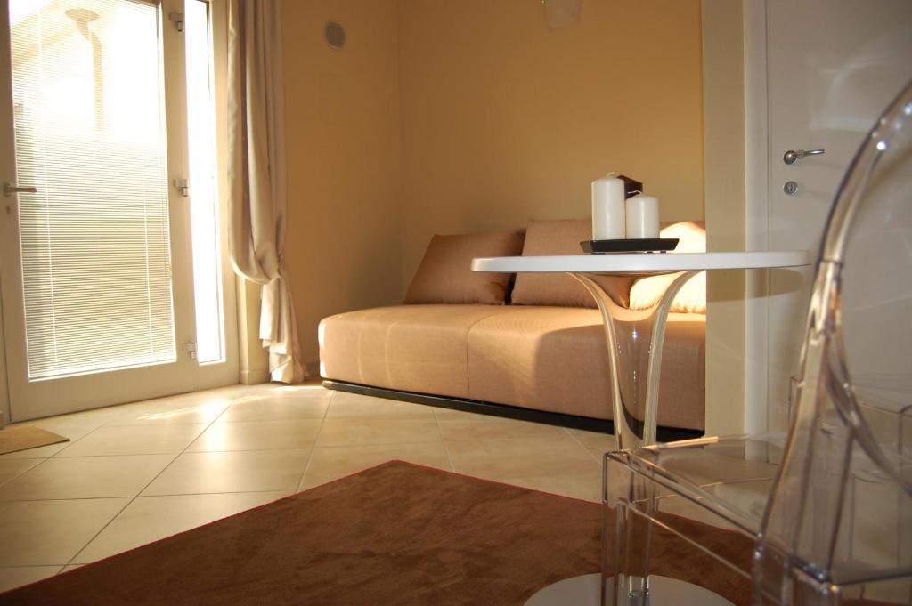 Relais Corte Bergamini Peschiera del Garda Room photo